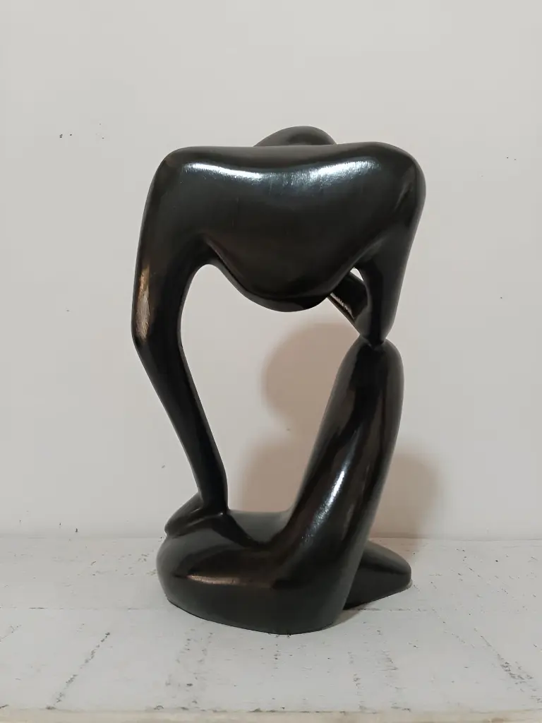 sculpture_l_gante_en_b_ne.webp
