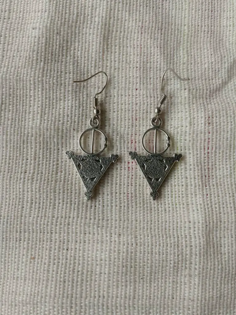 boucles_d_oreilles_brillantes.webp