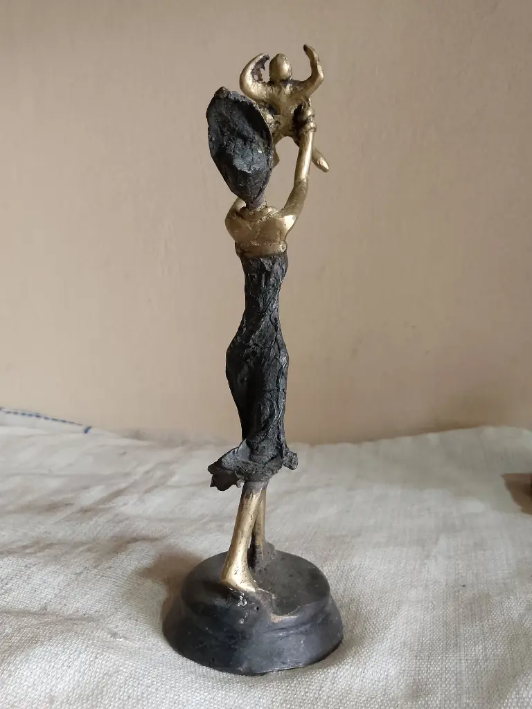 statuette_m_re_et_b_b.webp