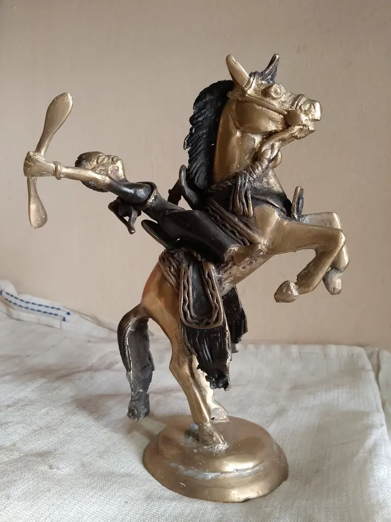 d_coration_questre_en_bronze.webp